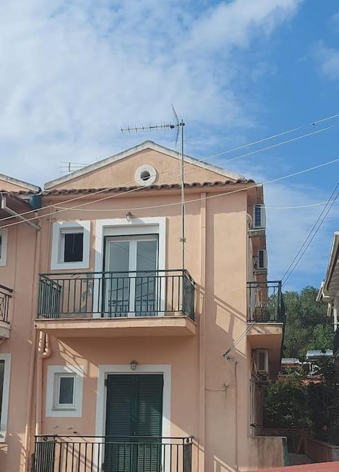 Colorful 2-Bedroom House In Gaios Esterno foto