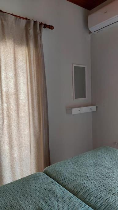 Colorful 2-Bedroom House In Gaios Esterno foto