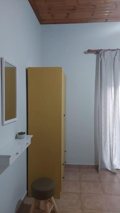 Colorful 2-Bedroom House In Gaios Esterno foto